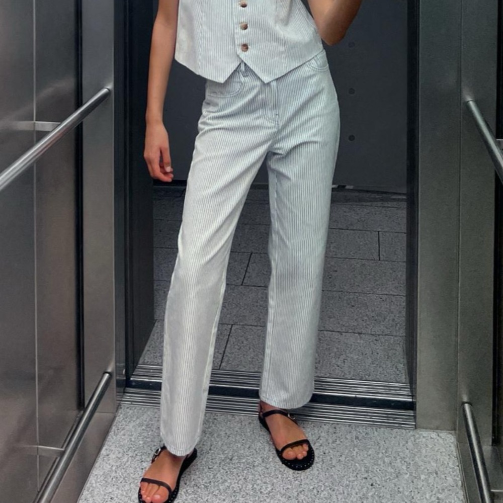 Zara Jeans